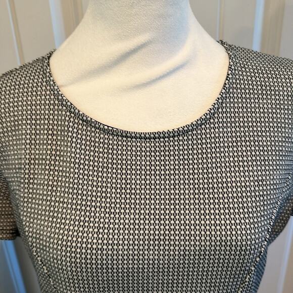 Le Lis XL Teylyn Textured Knit Dress NWOT - Picture 4 of 11